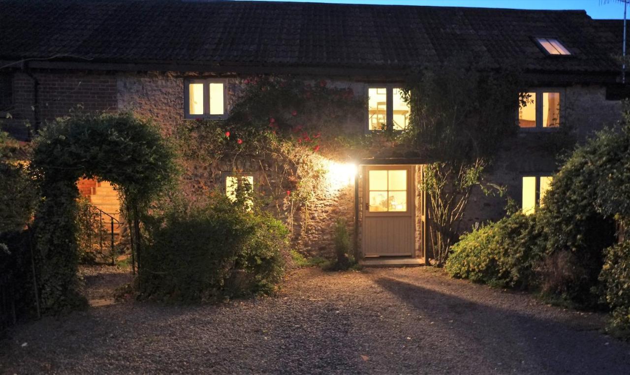 Hideaway In Devon, Perfect For Couples Villa Cullompton Bagian luar foto